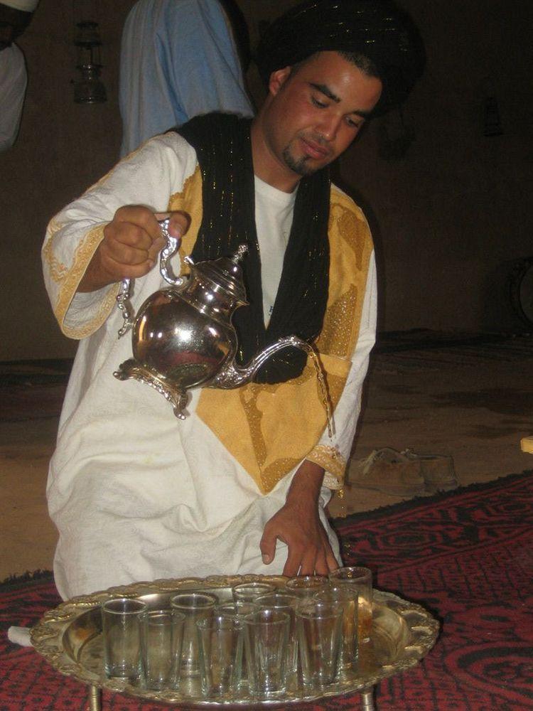 Les Pyramides Hotel Merzouga Buitenkant foto